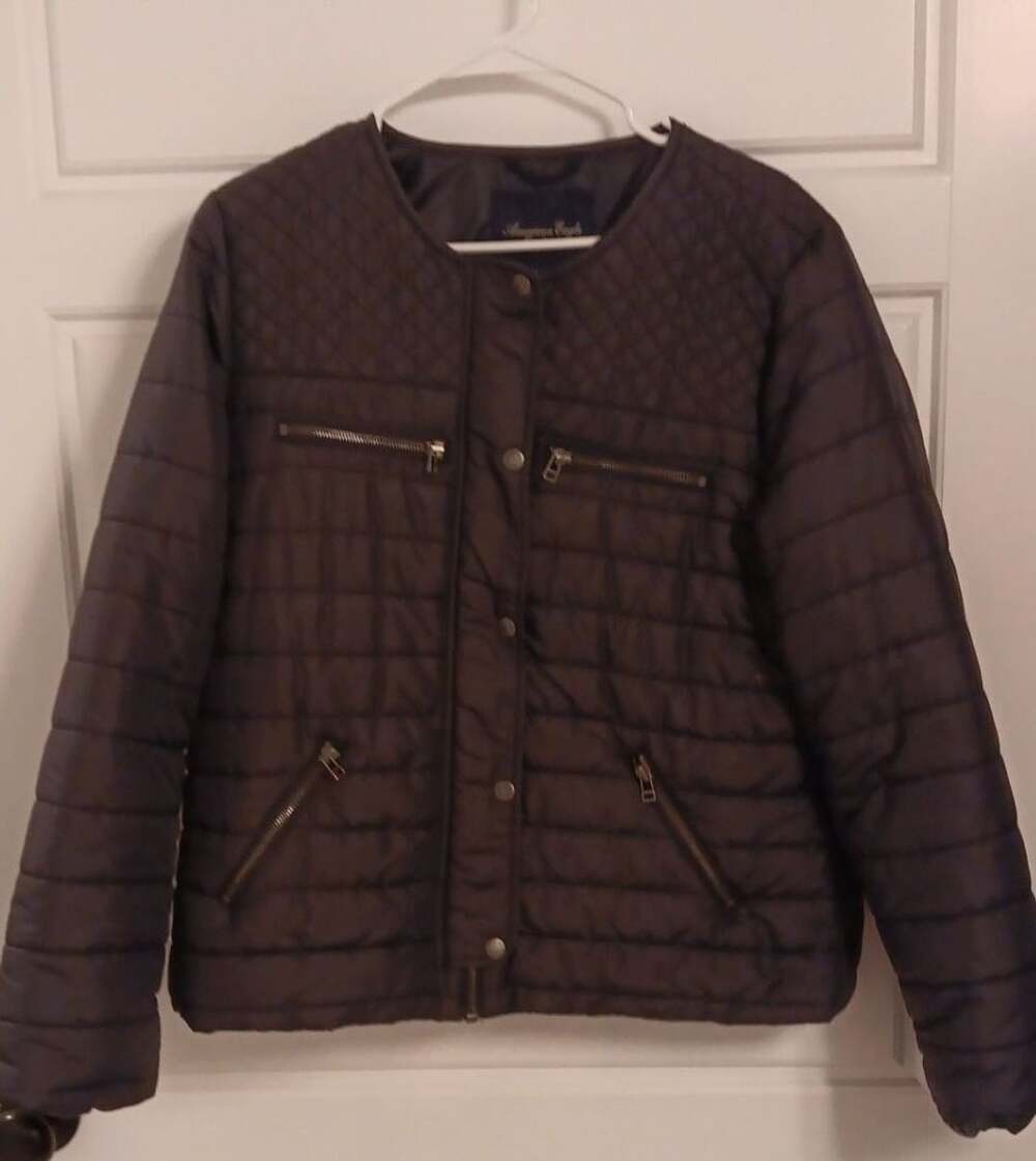 American Eagle Dark Brown Quilted Lightweight Puffer Jacket with Zipper Pockets